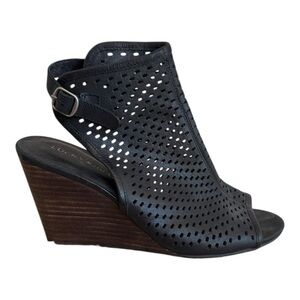 Lucky Brand Rozina Cut Out Black Leather Wedge Bootie Ankle Gladiator Sandal 7.5